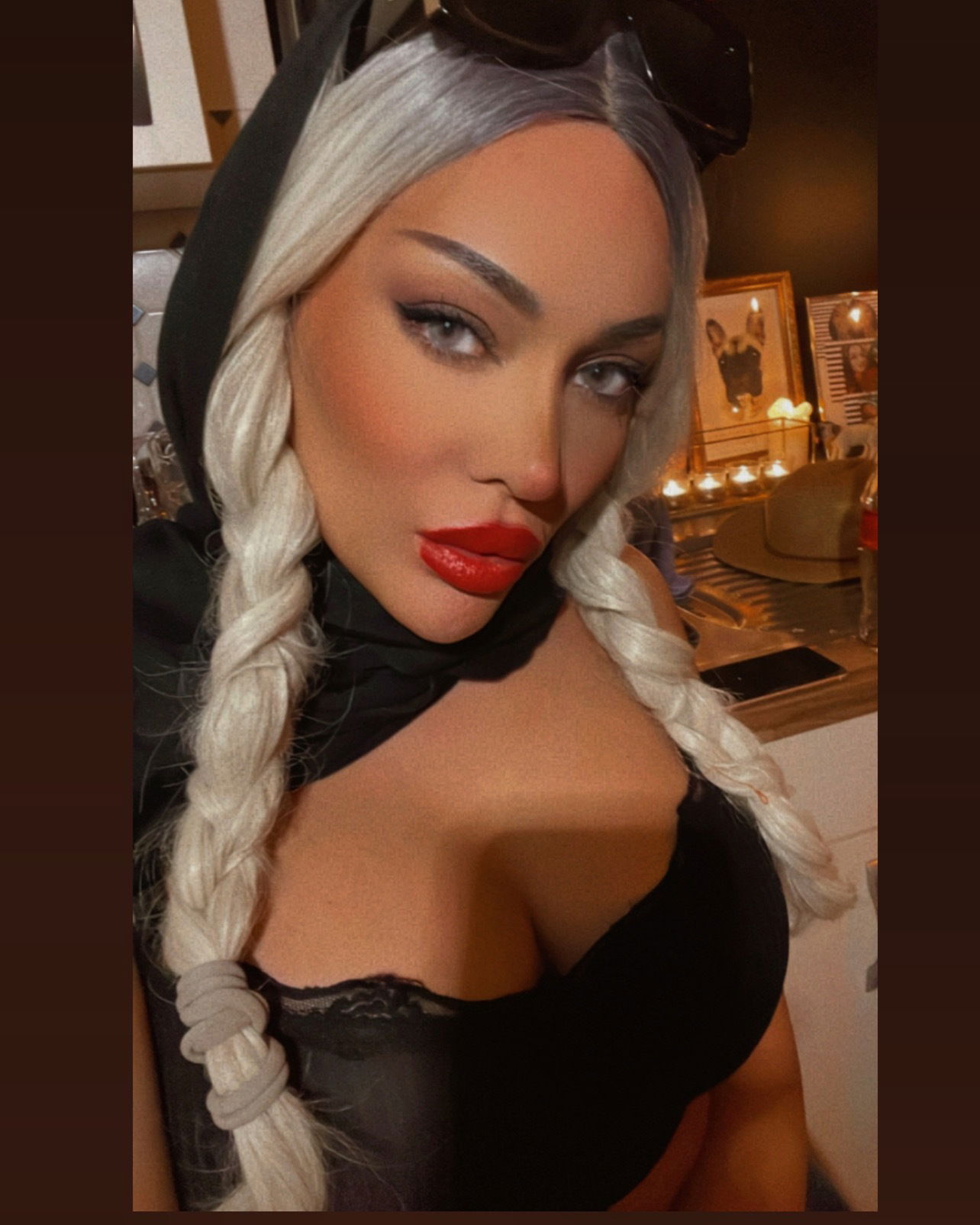 Mistress (sahibe) Roxana Rule's avatar