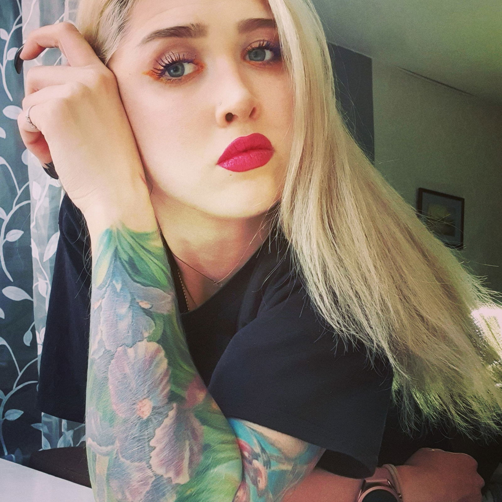 Yana's avatar