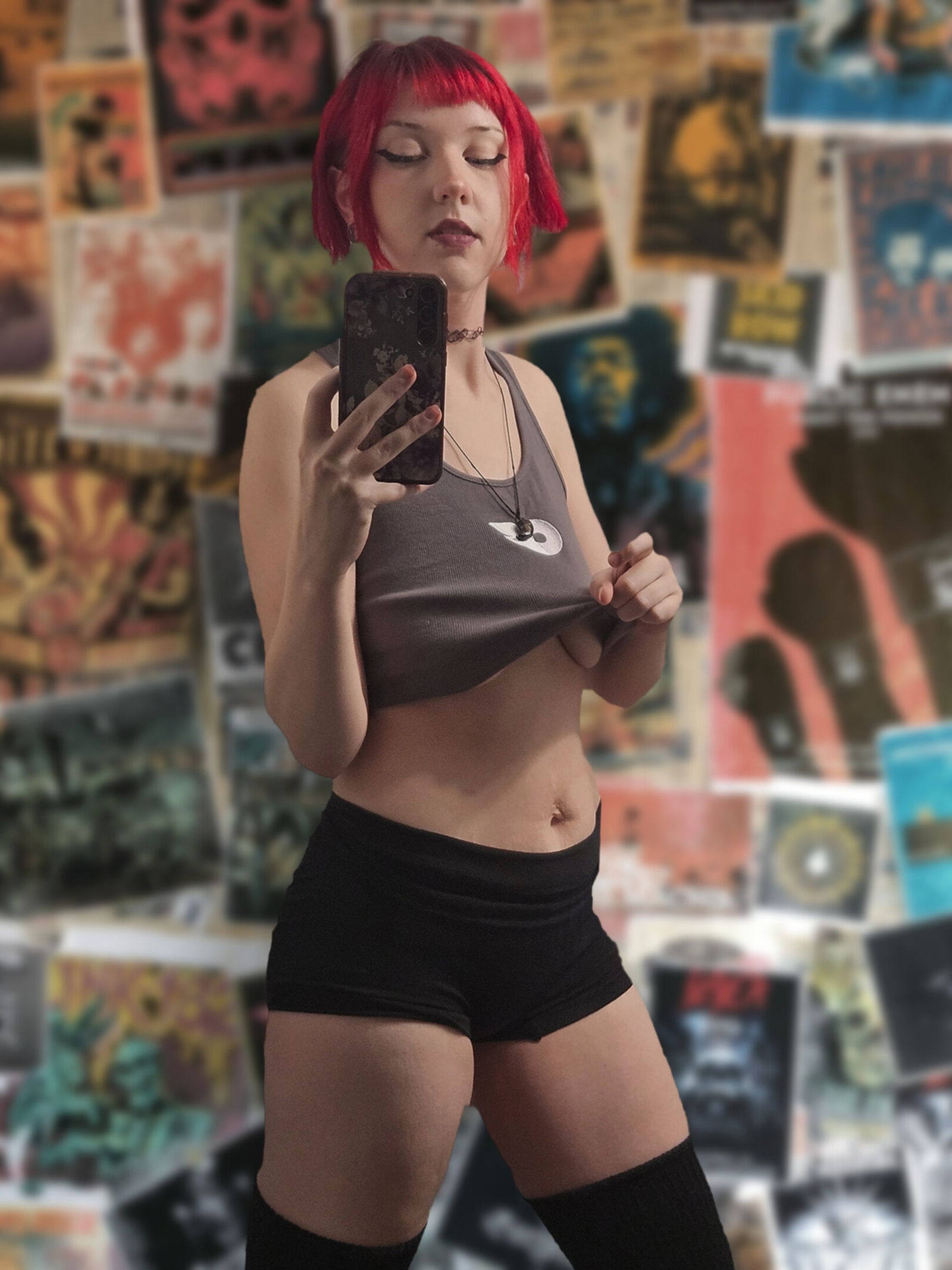 Molly may's avatar