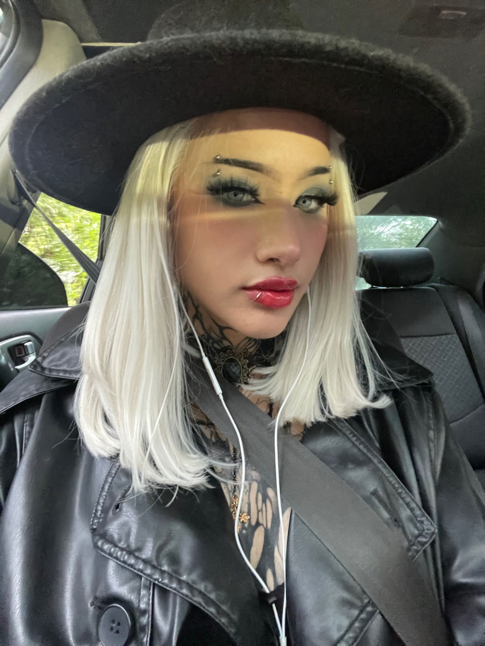 molly_cherry