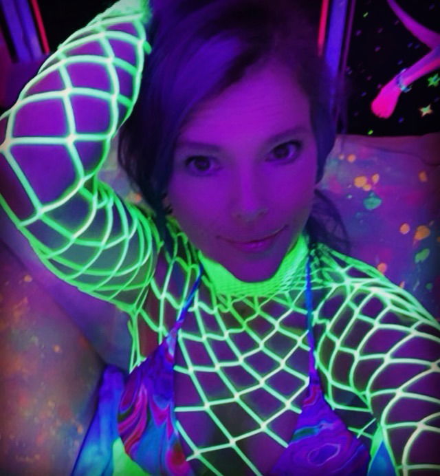 Molly Dark's avatar