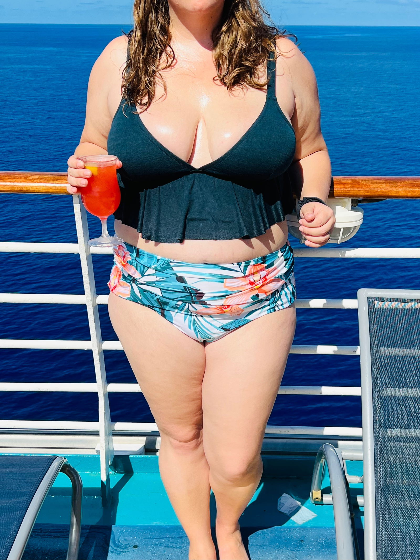 Mombod's avatar