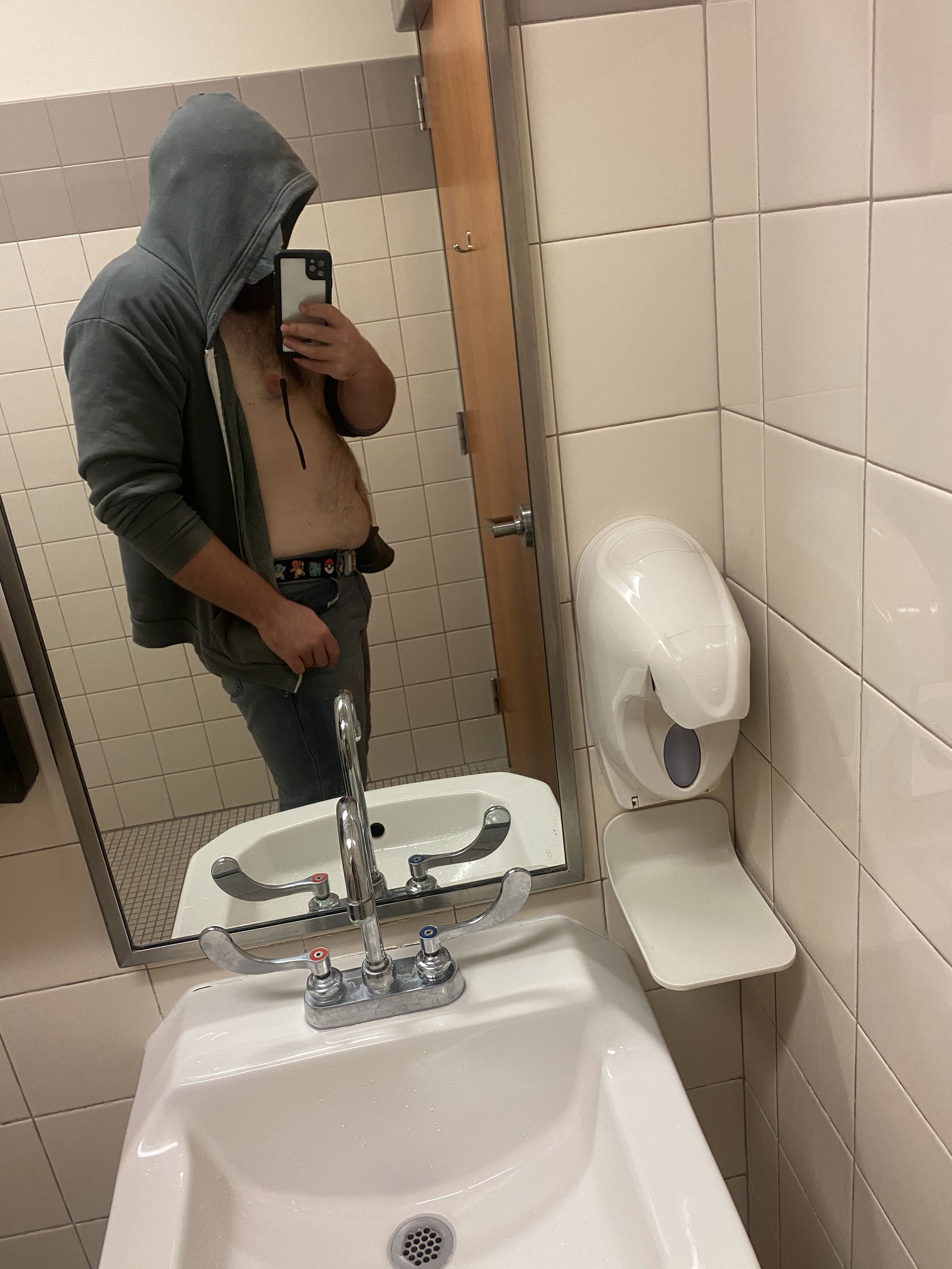 MommaB's avatar