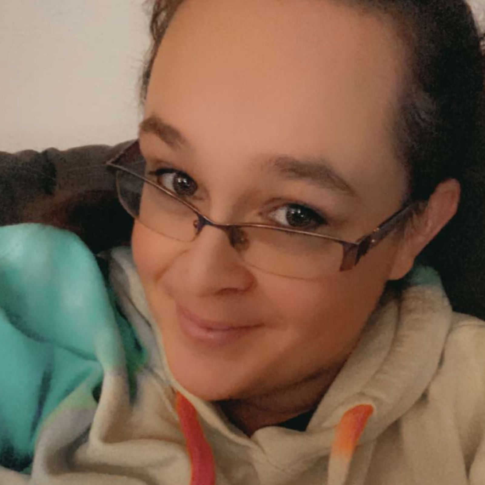Momma Bear's avatar