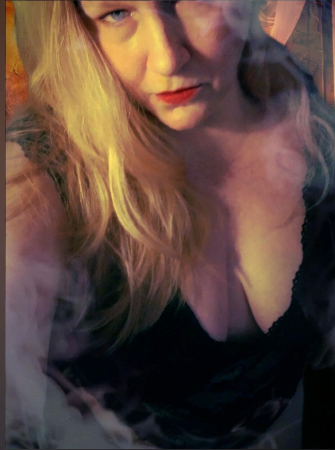 🌒ᗰOOᑎᒪᗩᗪY 5.4K🌘's avatar