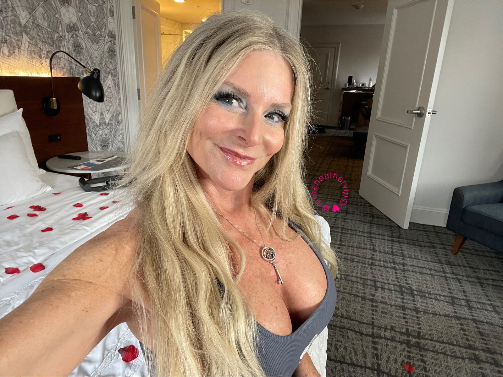 😻More Heather VIP's avatar