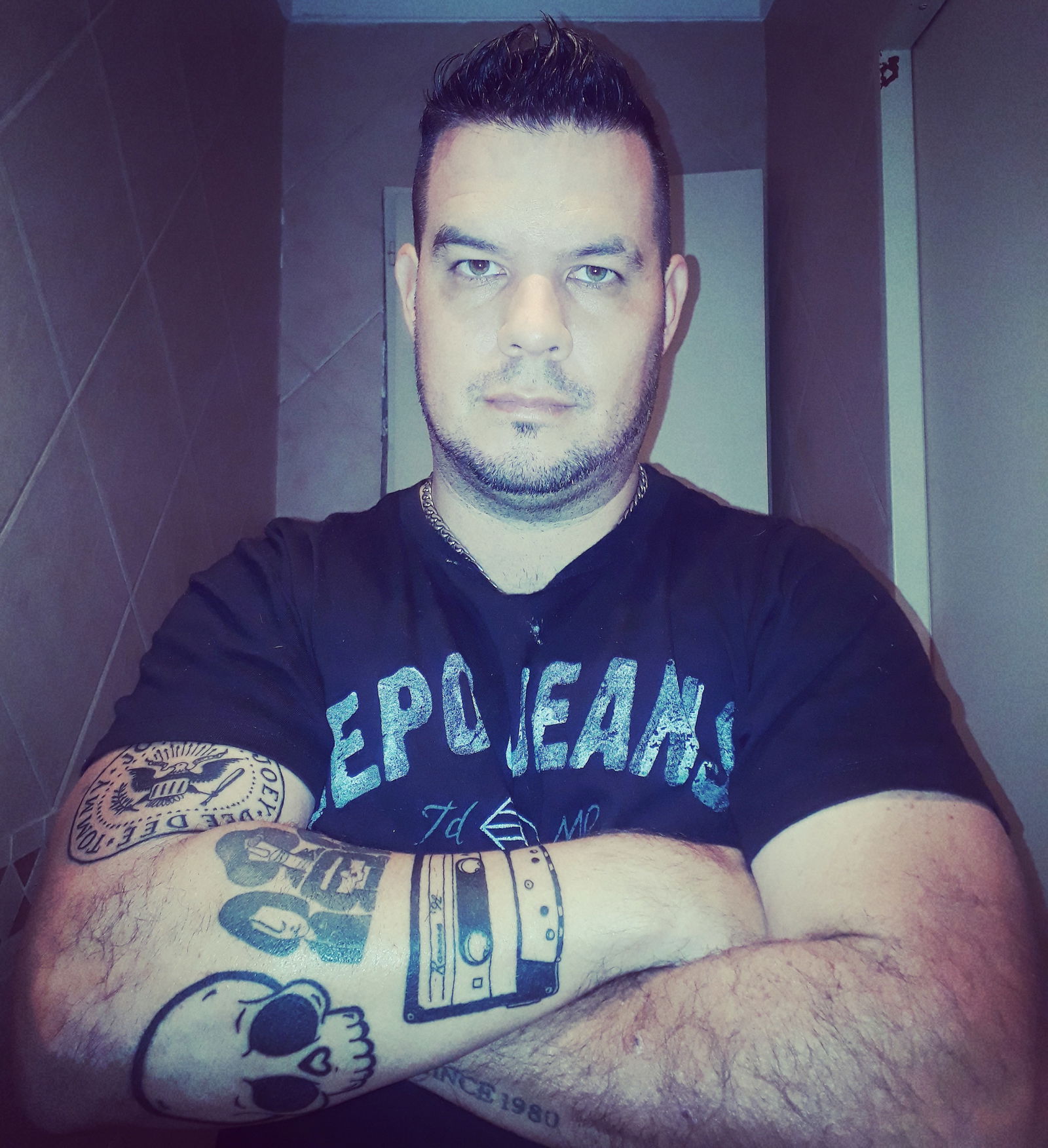 🔥NIKO🔥's avatar