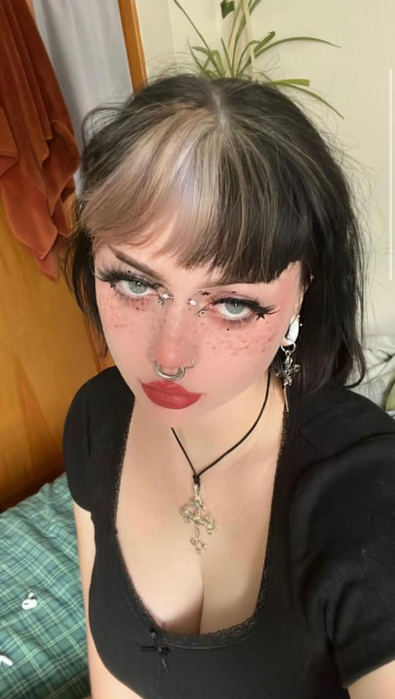 Mothsicle's avatar