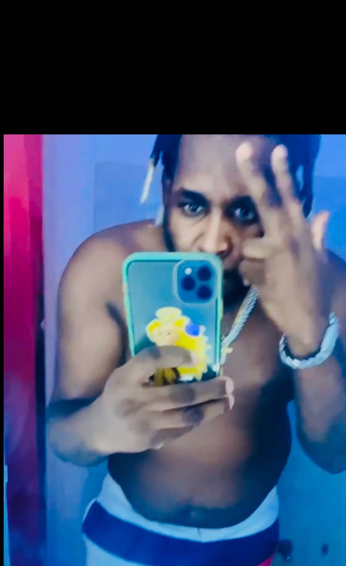 MR BLACK LA FAMA
