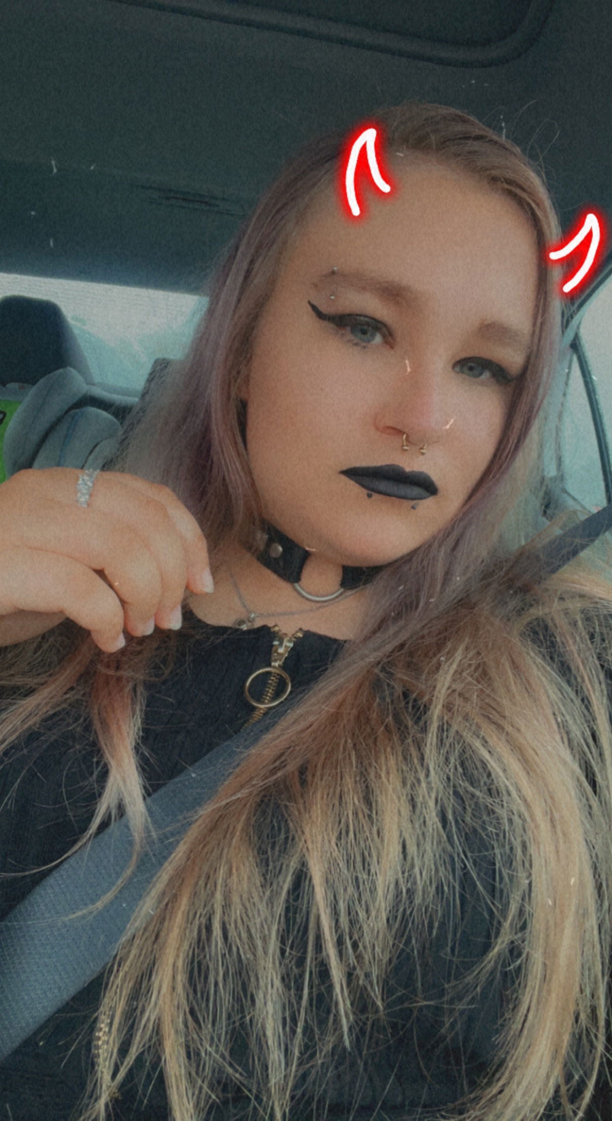 Goddess Onyx 🖤🔪💀's avatar