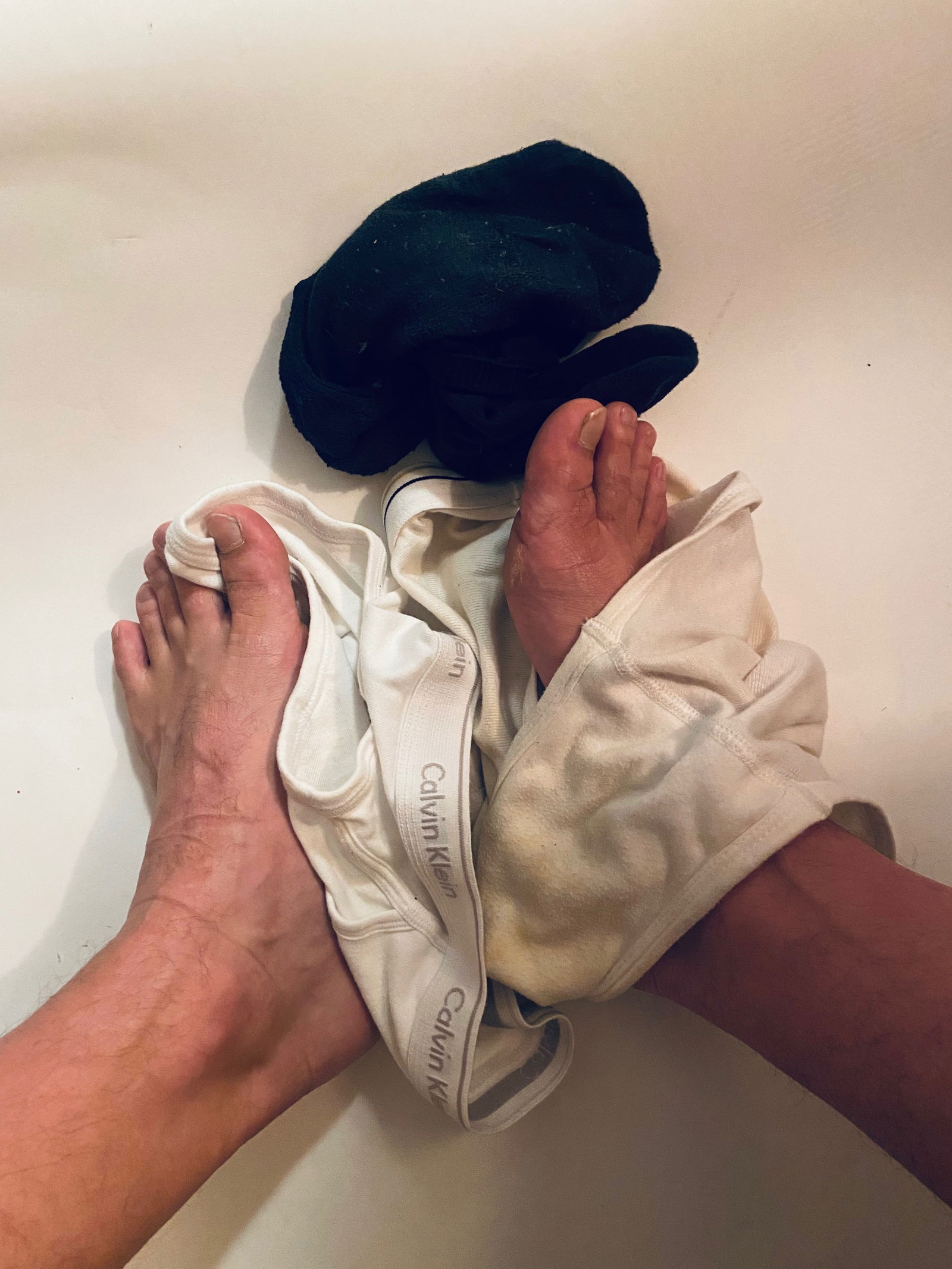 Mr.Strokey-Undies, Feet, Dirty Talk's avatar