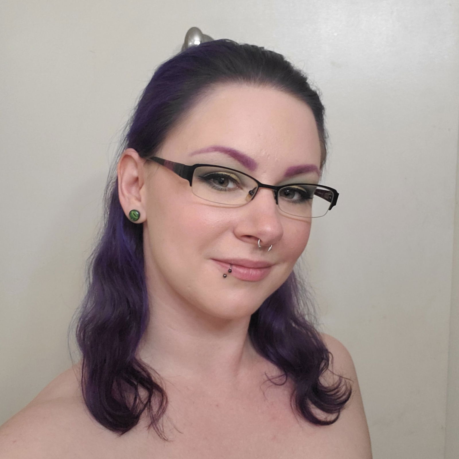 Ms. Calico's avatar