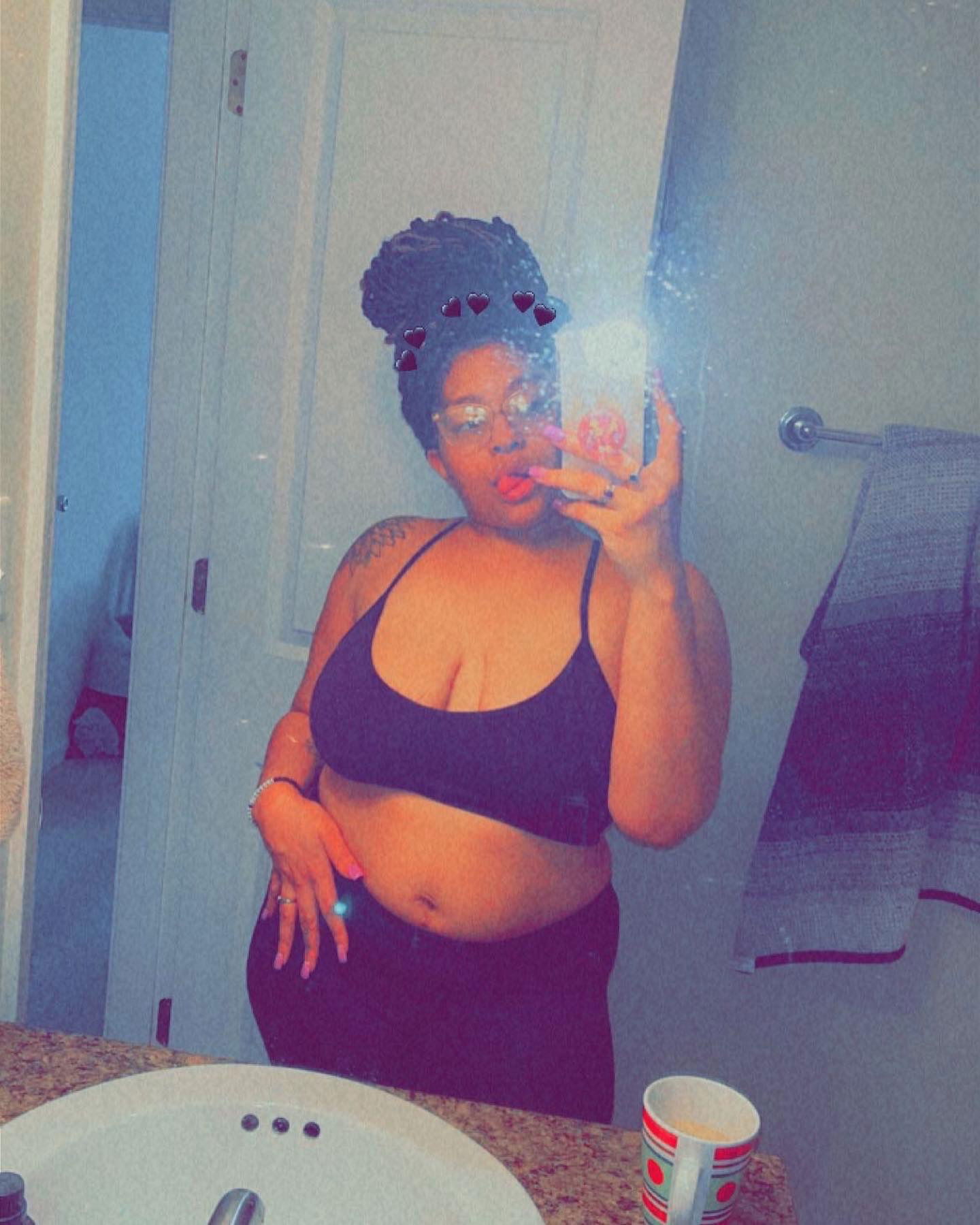 Ms.Peachees 🍑's avatar