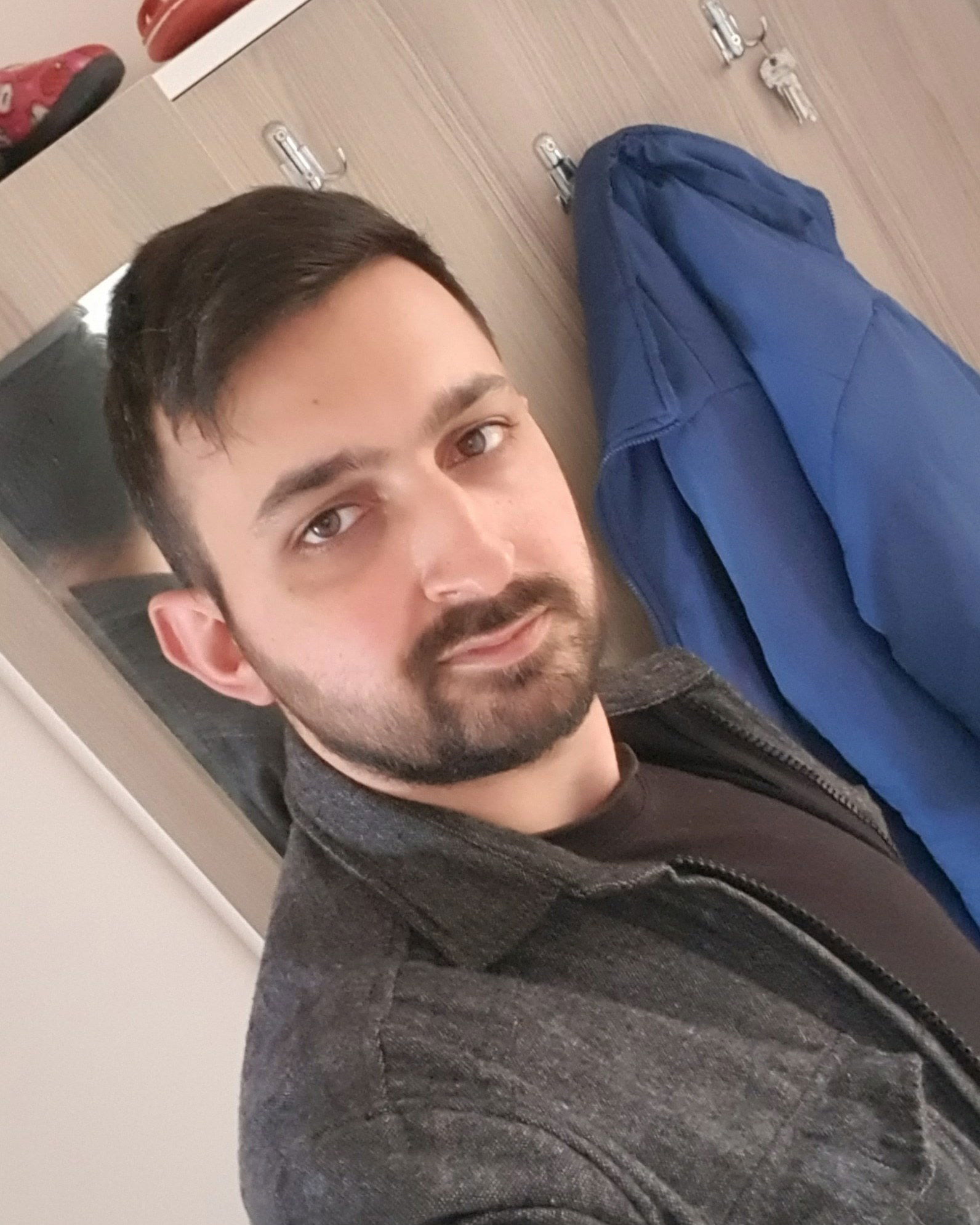 Murat Hizli ihtiyar's avatar