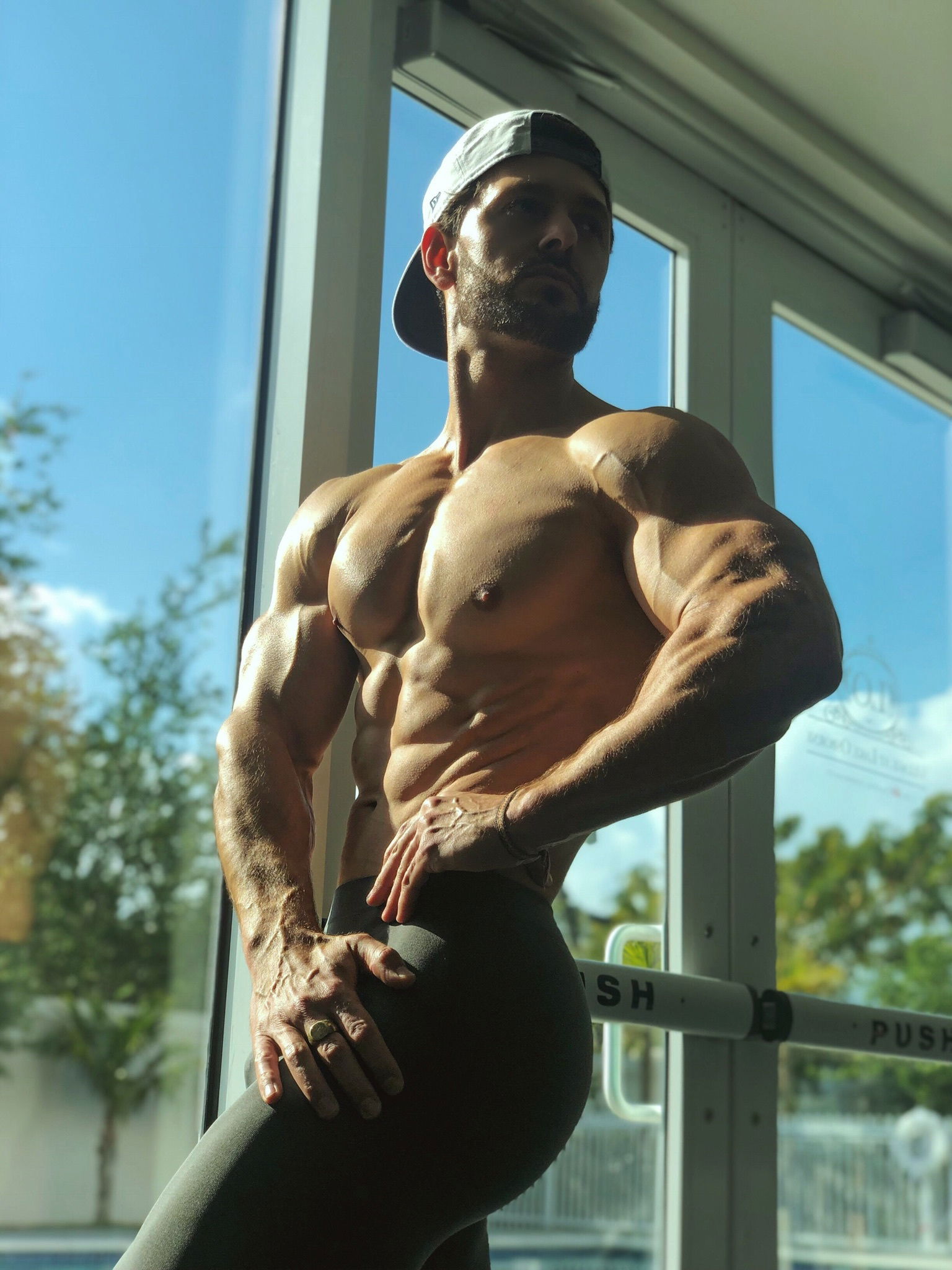 Musclebuttguy's avatar