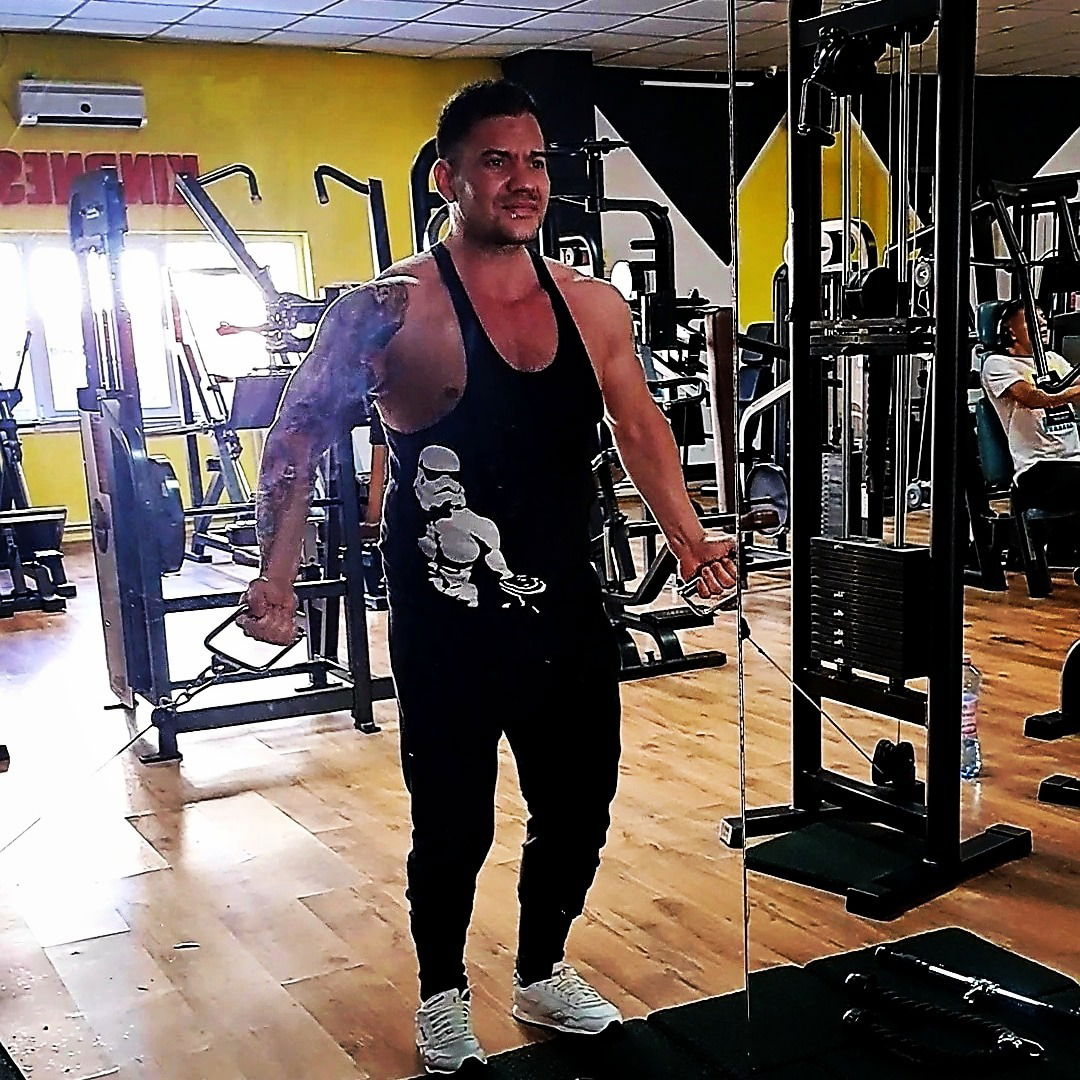 MuscleMonster's avatar