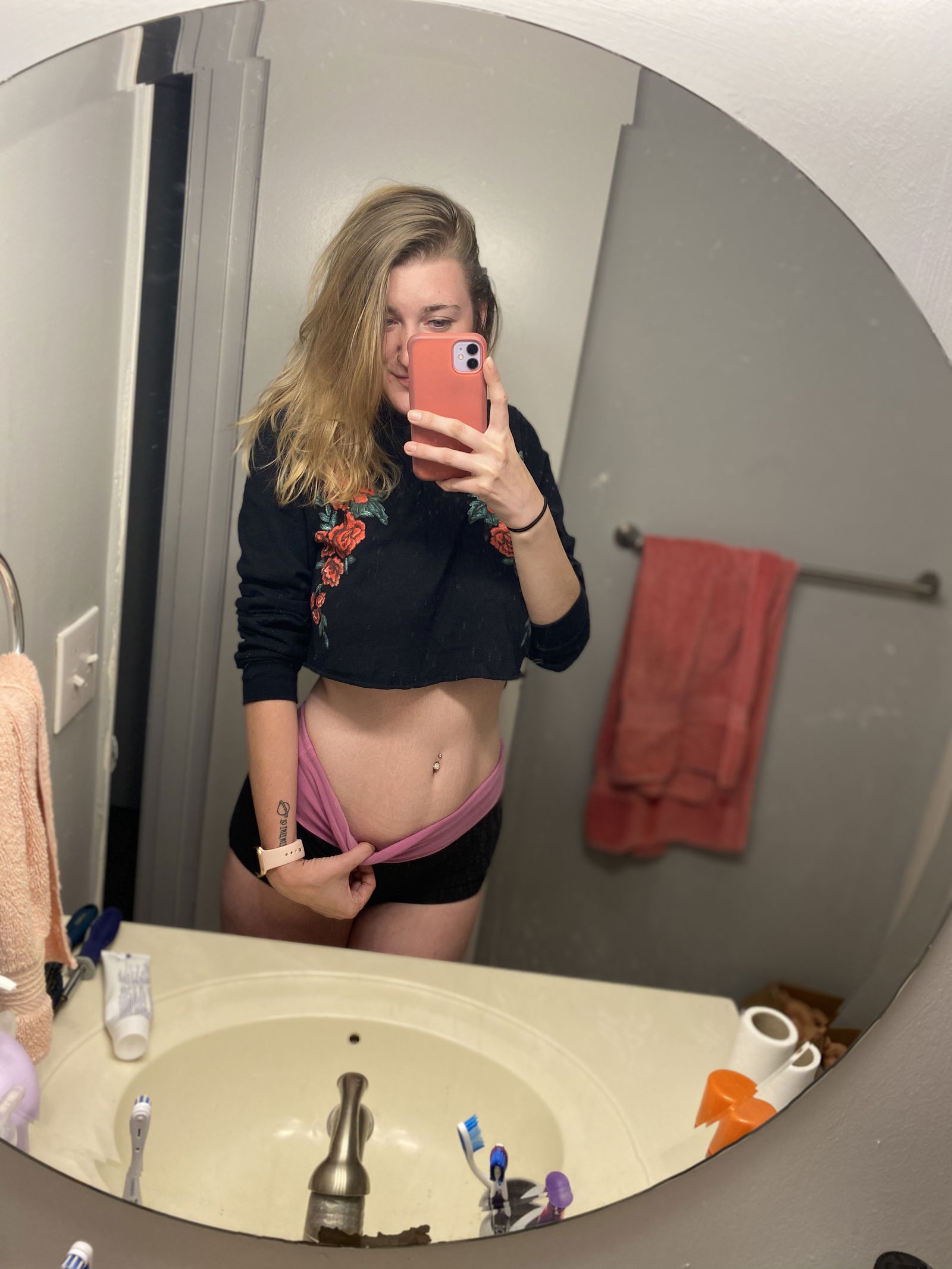 Mya Elizabeth's avatar