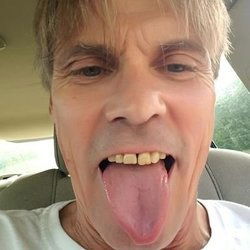 Usemeforplessure's avatar