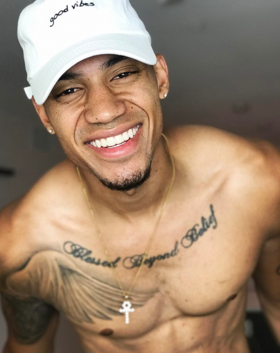 MysticGotStrokes's avatar