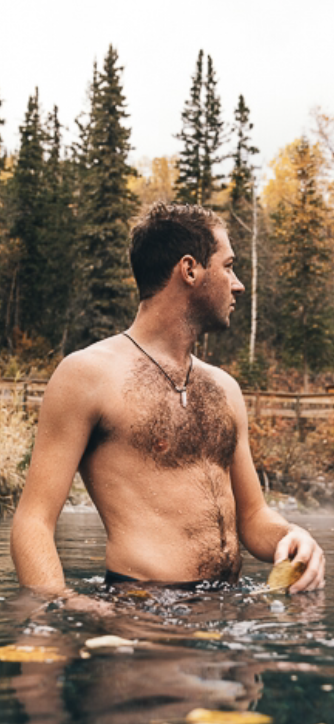 Nakedtravelz's avatar