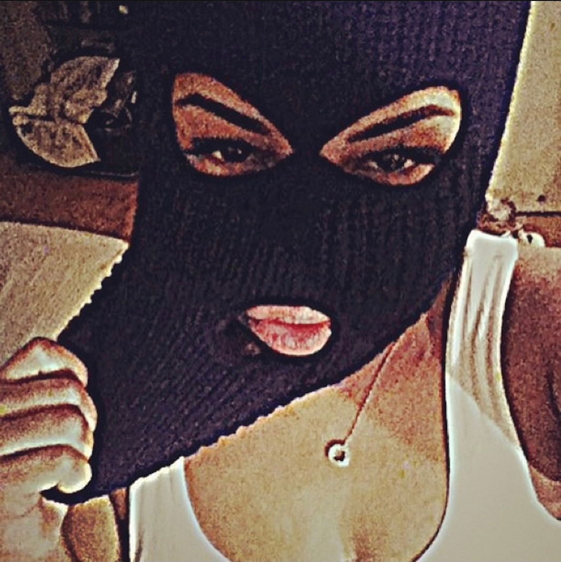 Nina Bonita's avatar