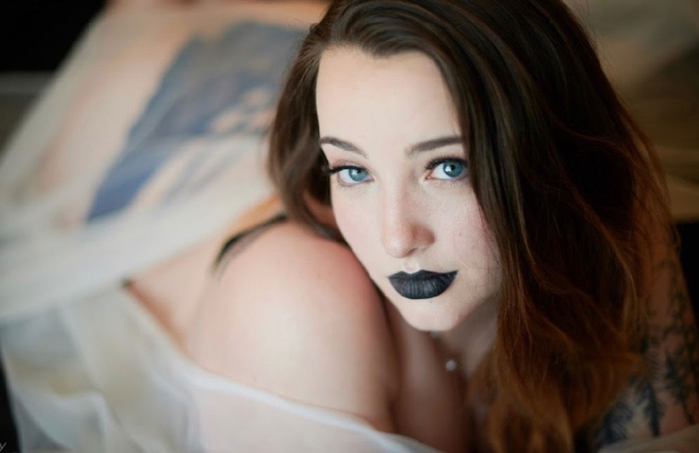 Natalie Portland's avatar