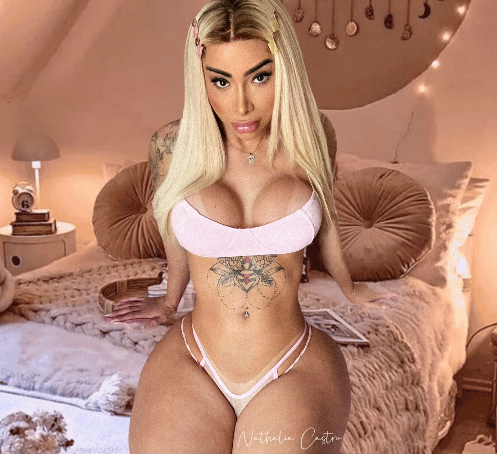 Nathalia Castro's avatar