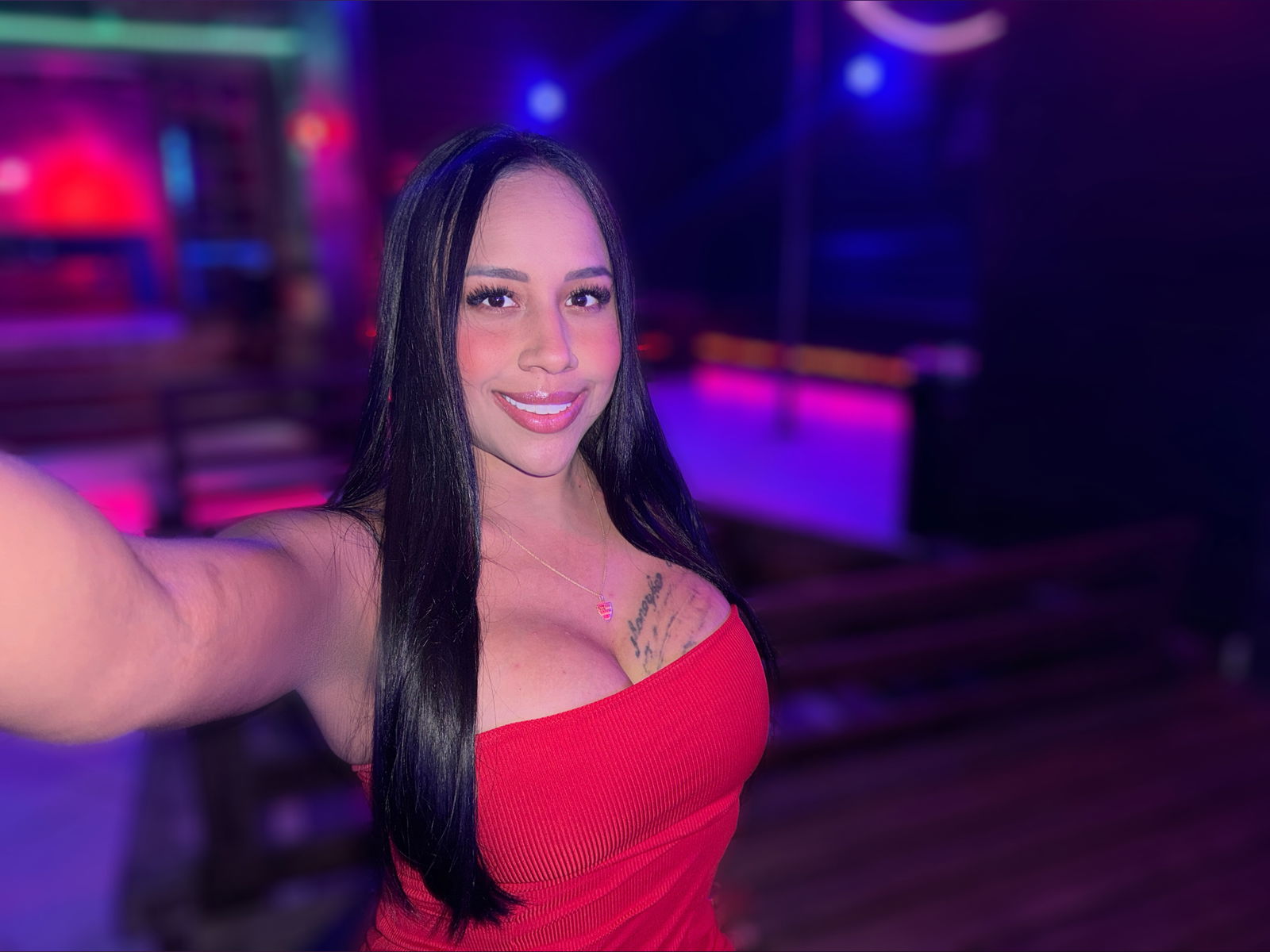 READY BIG BOOTY 🍑🔥 LIVE 24/7's avatar