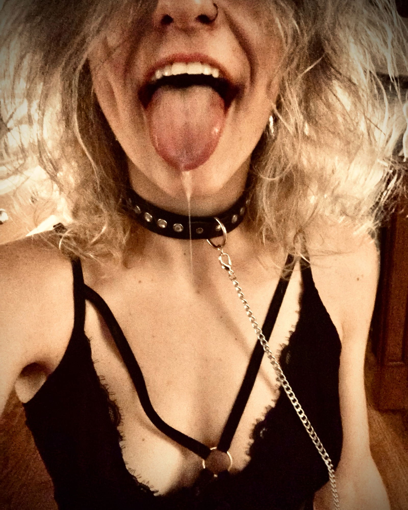 Nellie's avatar