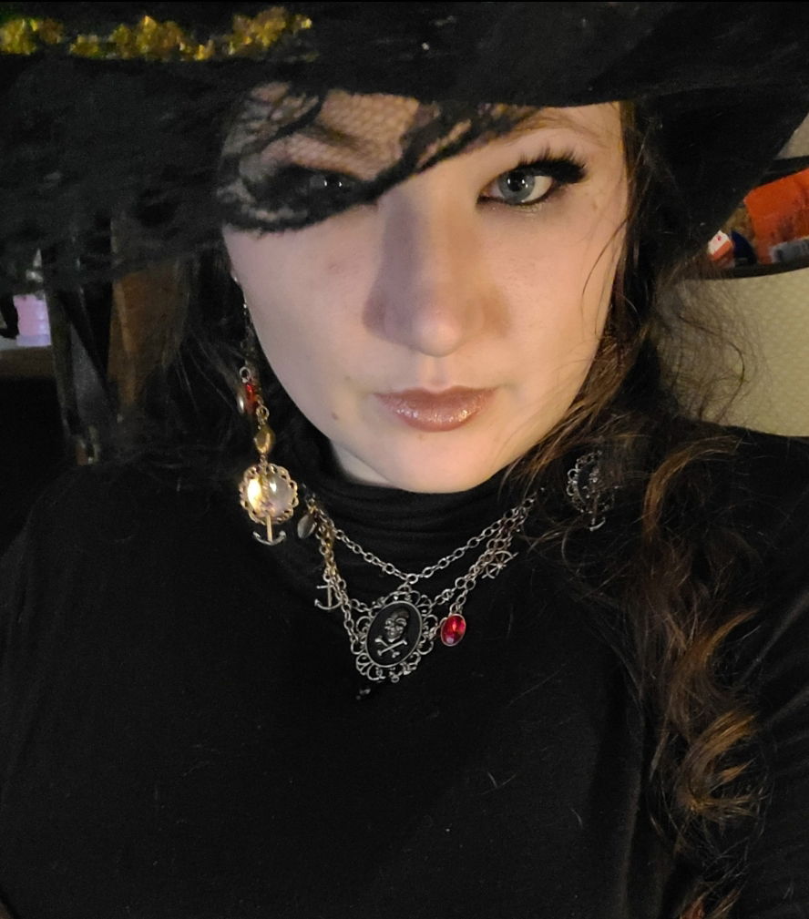 Esmy's avatar