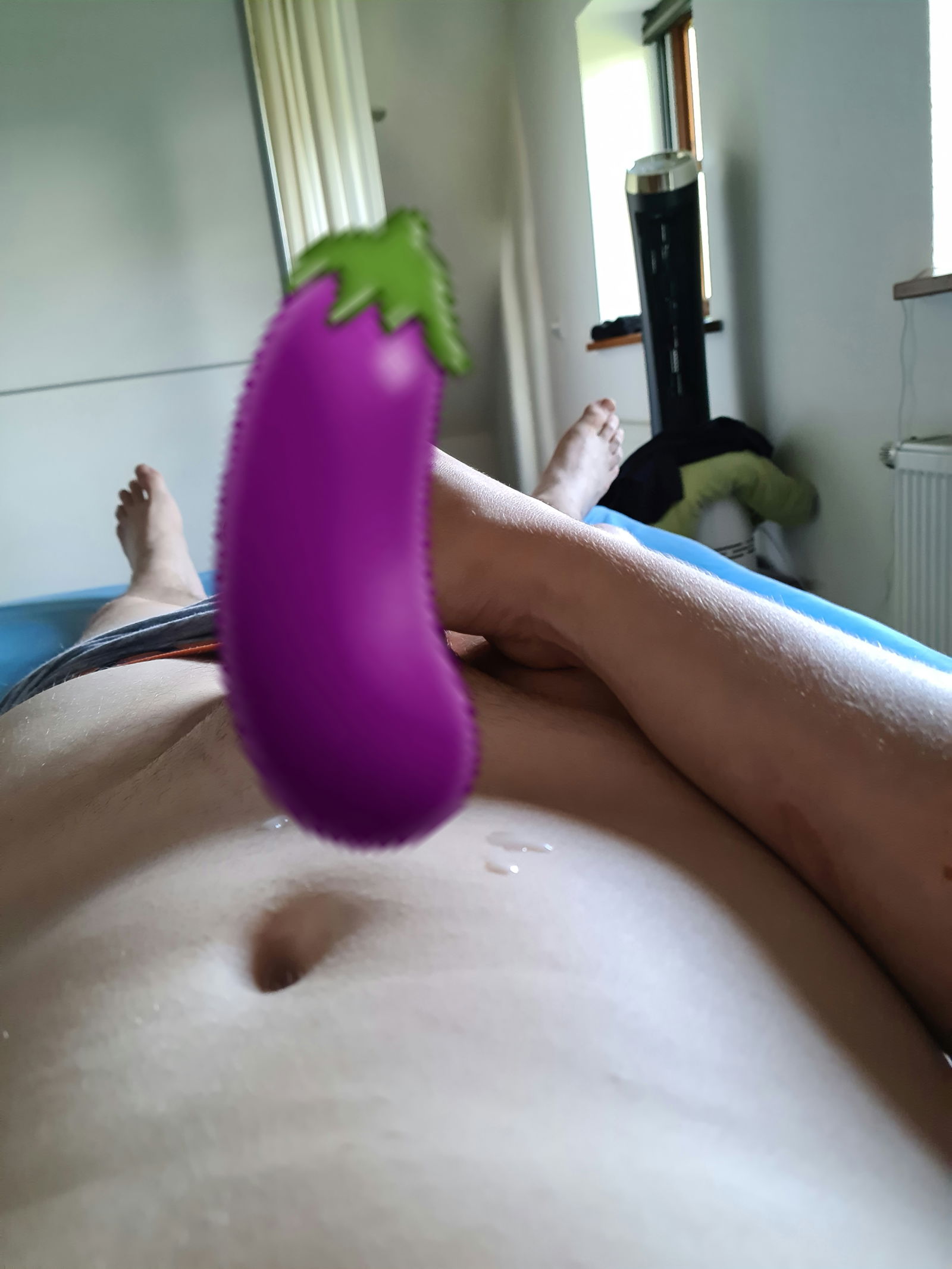 PlayGay's avatar