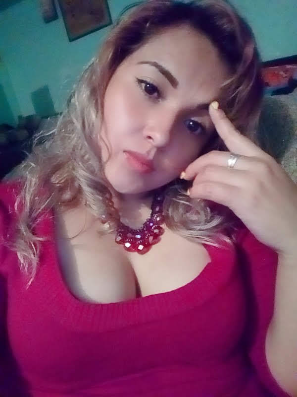 Angie artigas's avatar