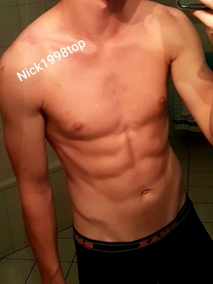 Nick1998top's avatar