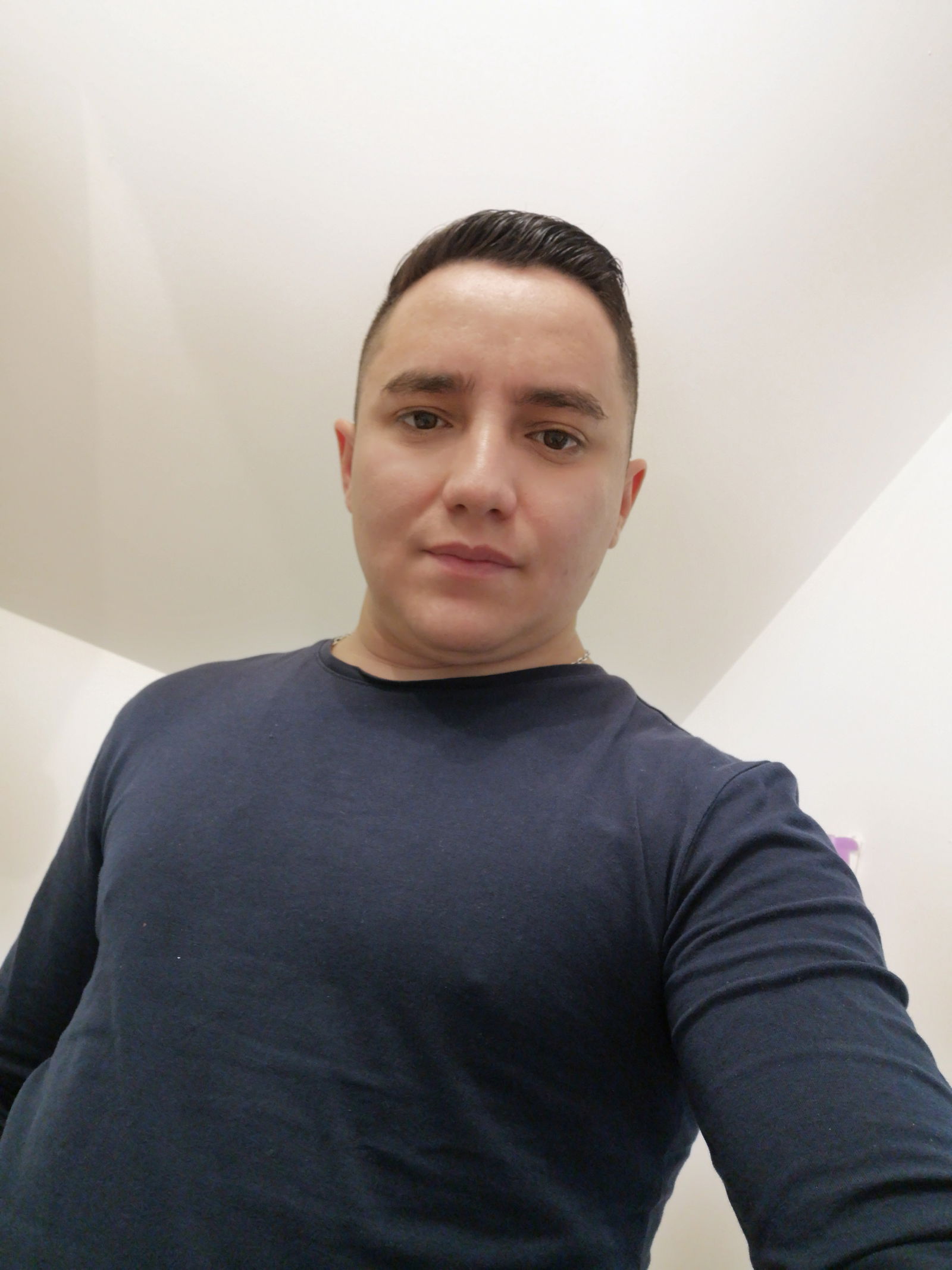 Nicolas's avatar