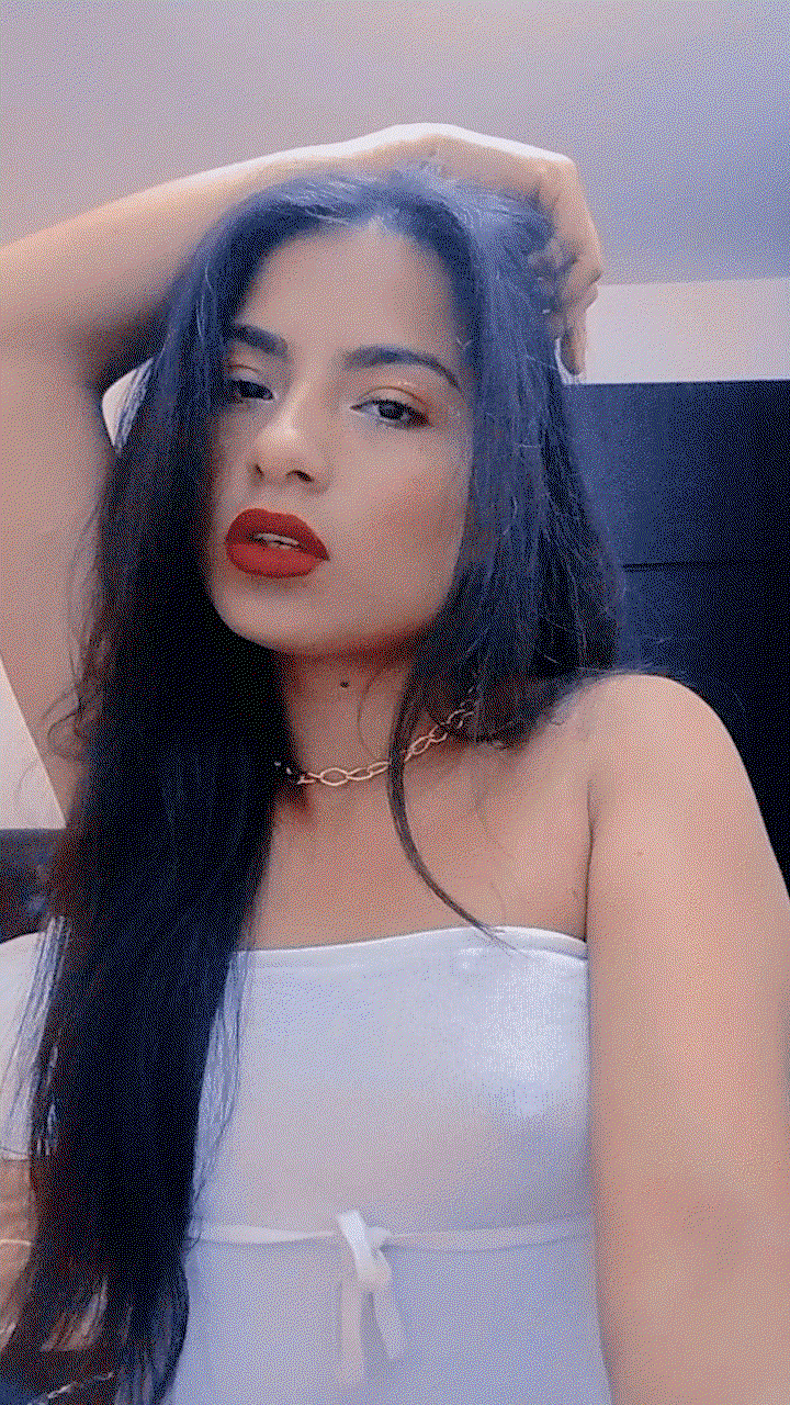nicolle's avatar