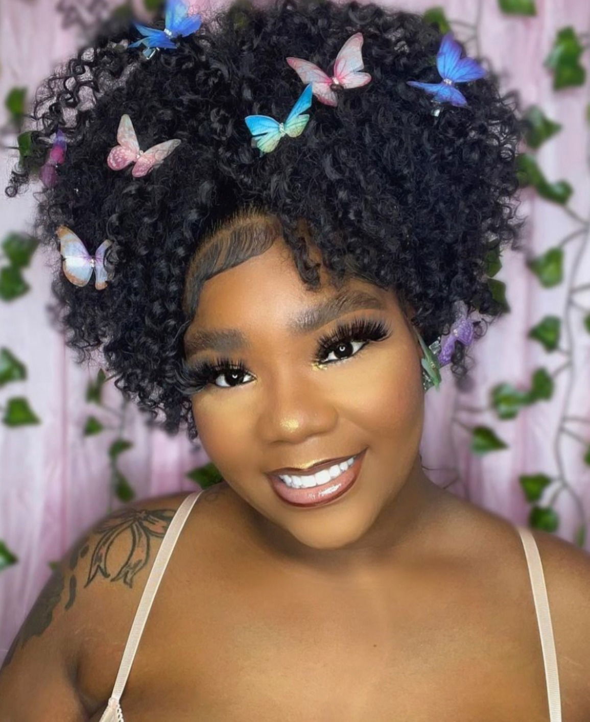 ⚡️Nicole Thunder⚡️'s avatar