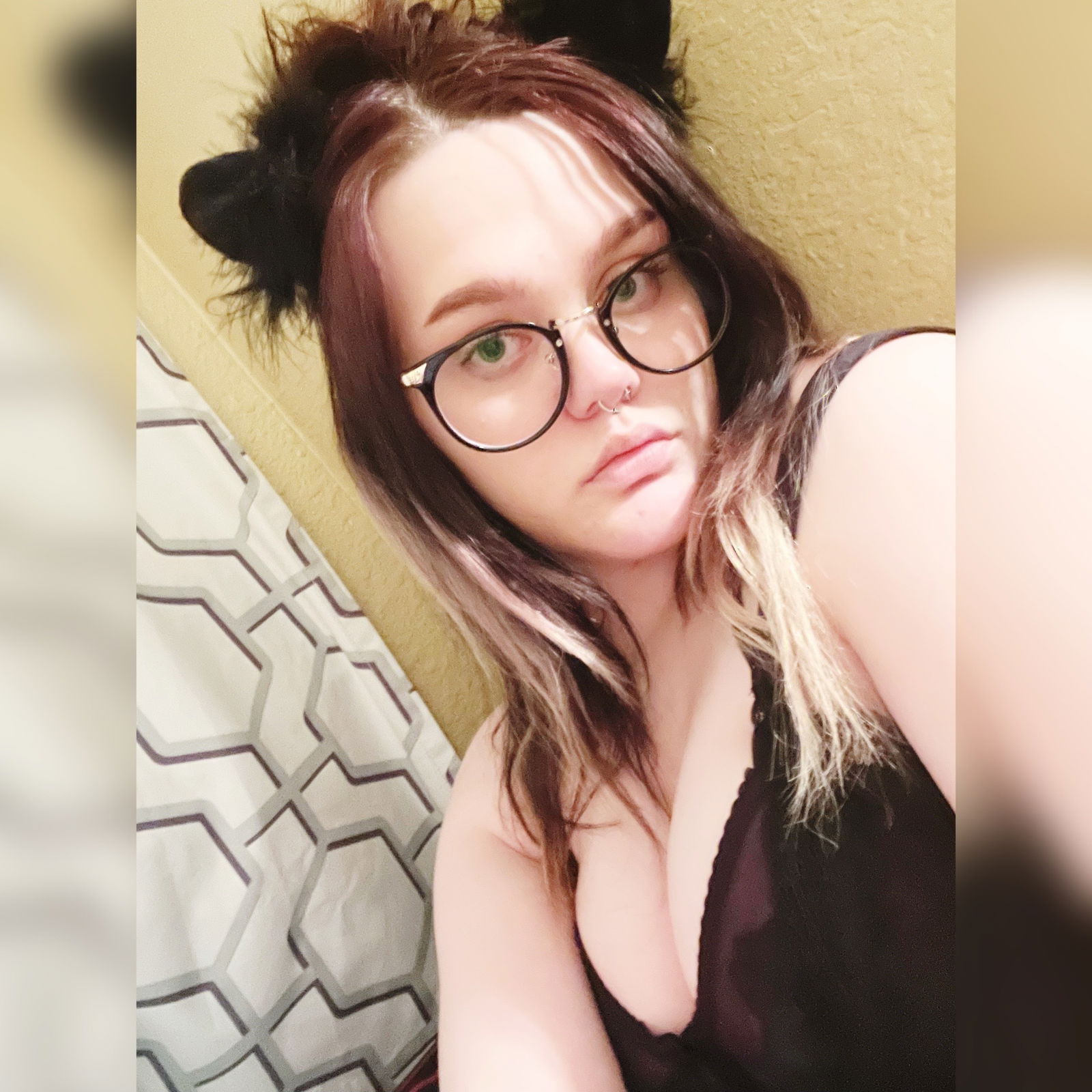 NightPeaches's avatar