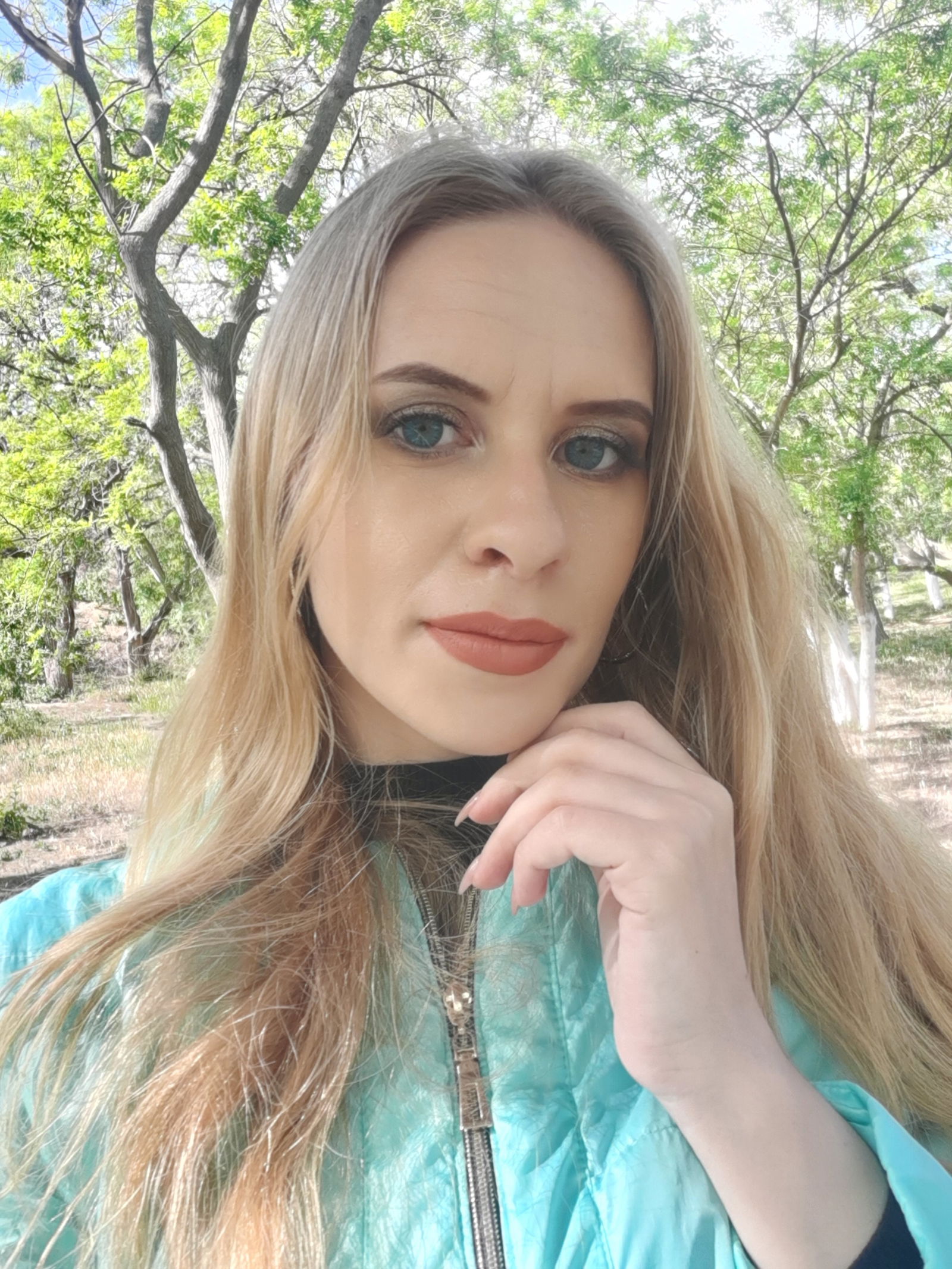 Nikki Riddle's avatar