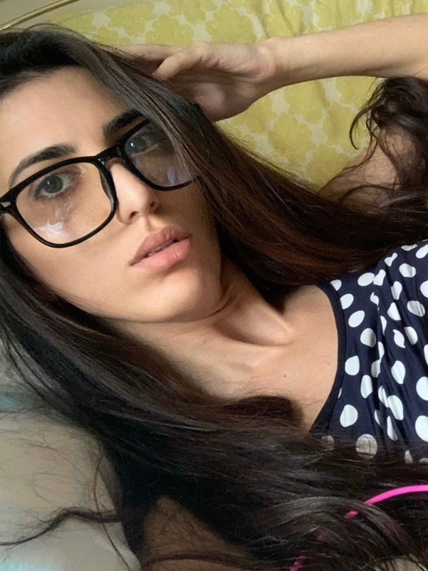 Nina Khalifa's avatar