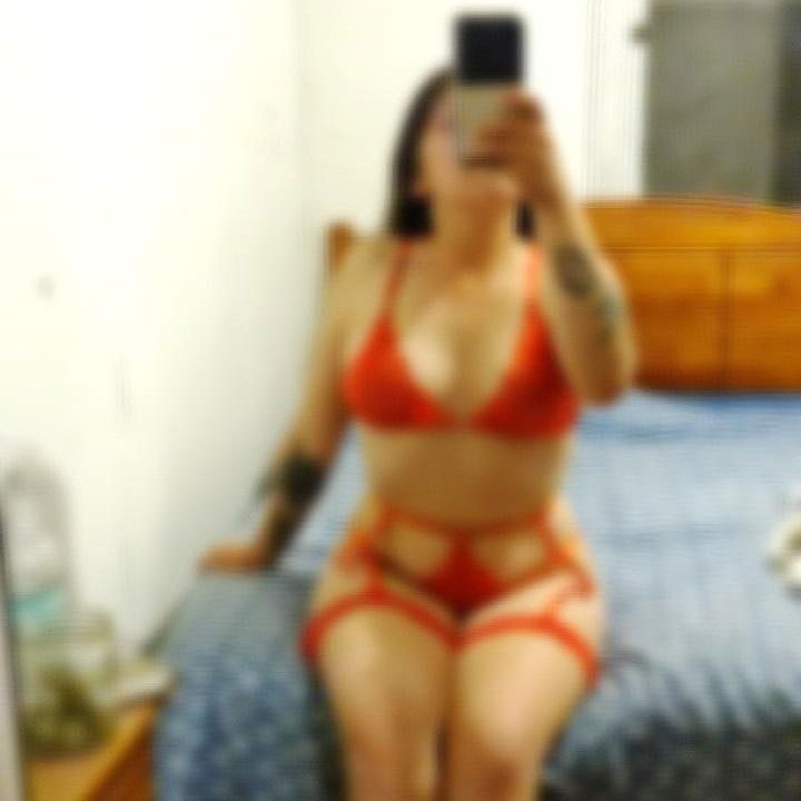 noemi constanza's avatar