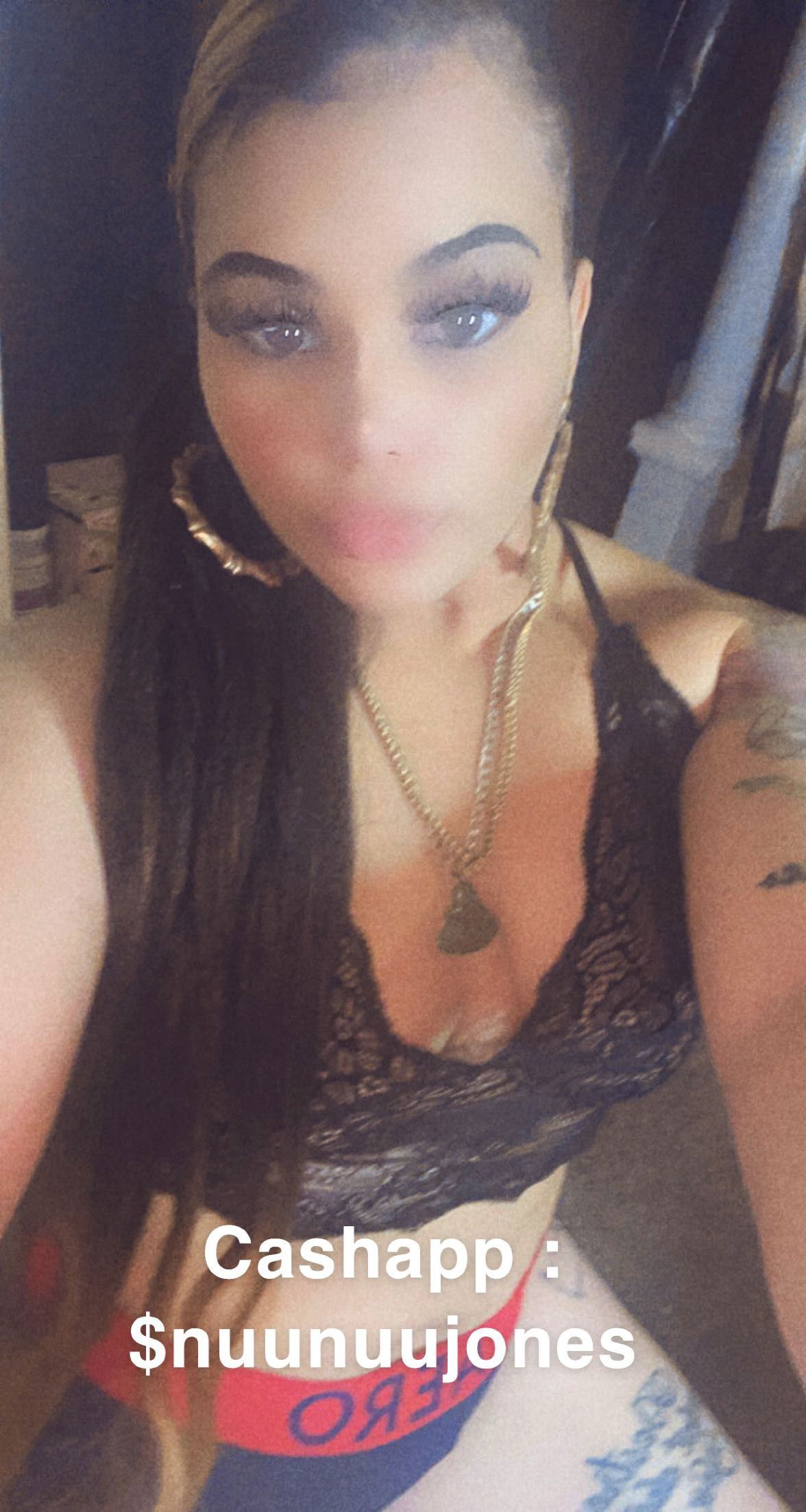 Nuunuu rose 🌹's avatar