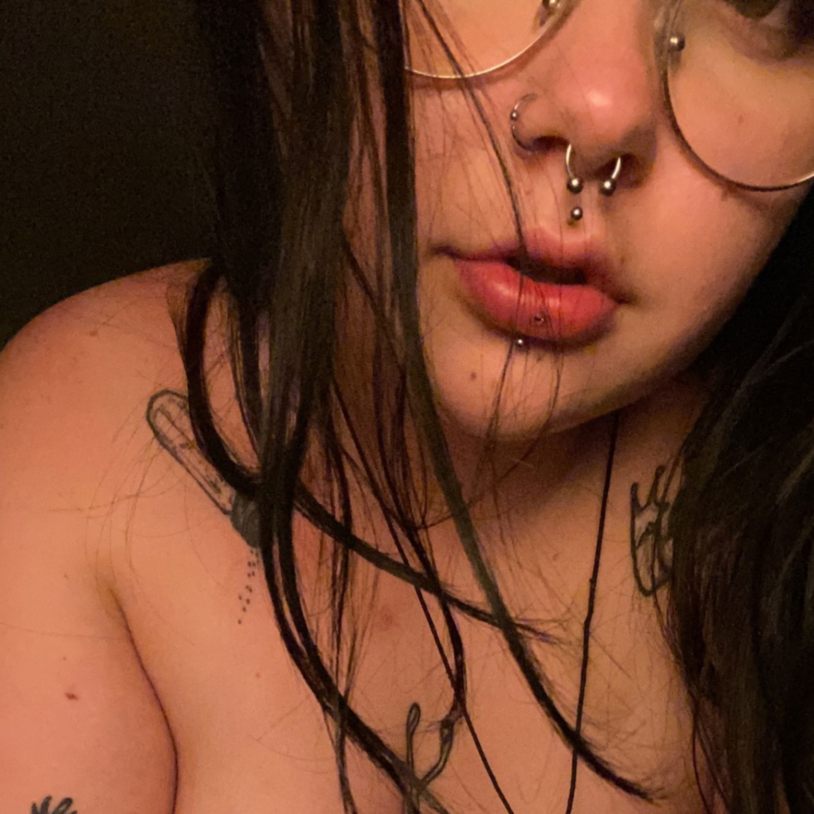 ･ﾟ:* ✧ elliott marie graves ✧:*･ﾟ