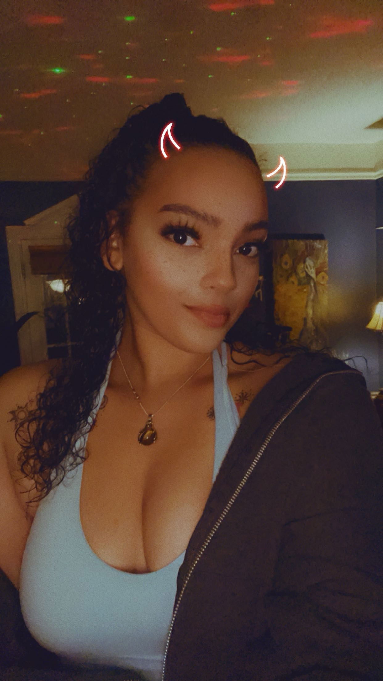 Oceann Rosee's avatar