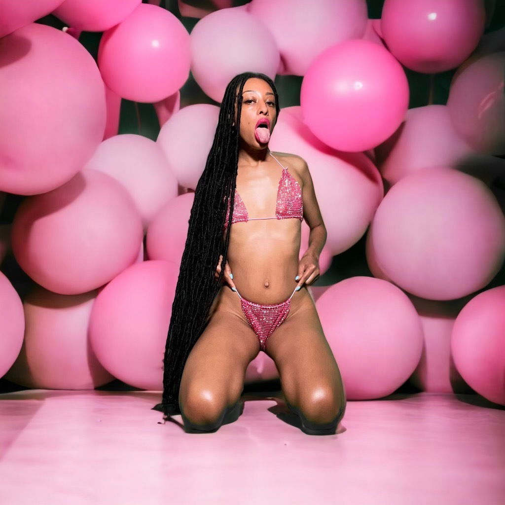 Pink Foxx's avatar