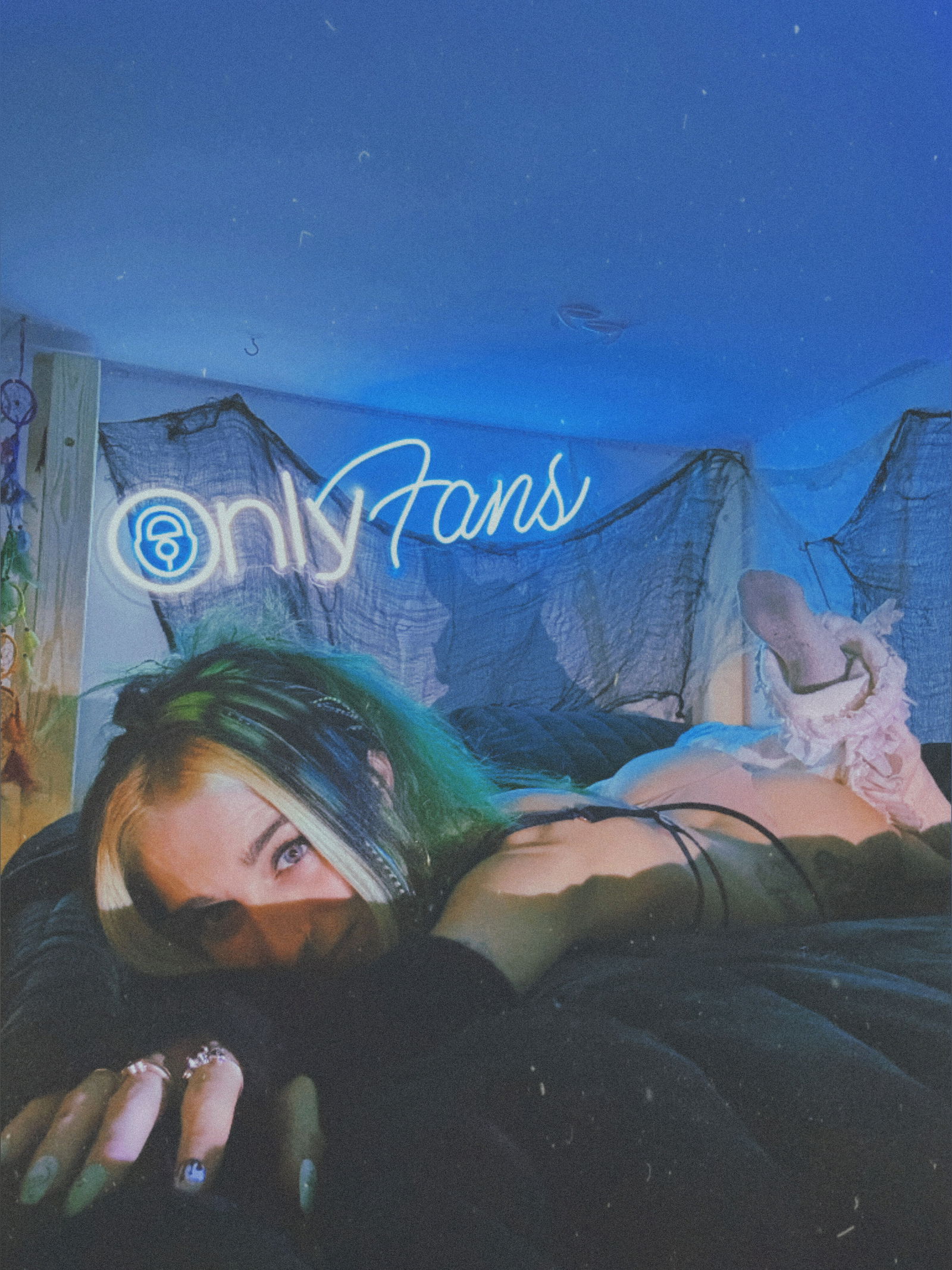 🪶 𝑾𝒆𝒂𝒍𝒕𝒉 𝘸𝘩𝘪𝘴𝘱𝘦𝘳𝘴, 𝑰 𝑳𝒊𝒔𝒕𝒆𝒏 🌬️'s avatar