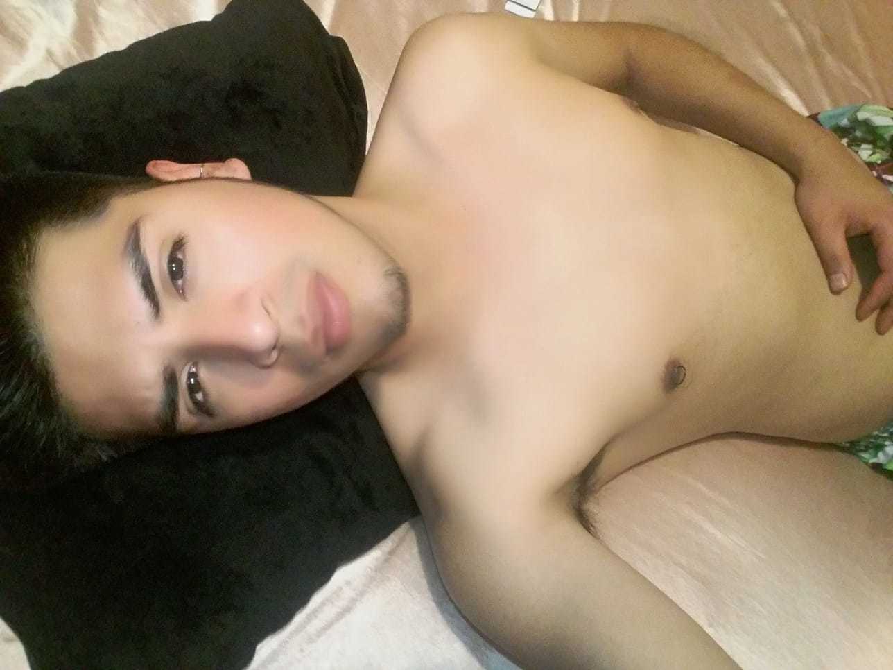 OLIVER MALVAL's avatar