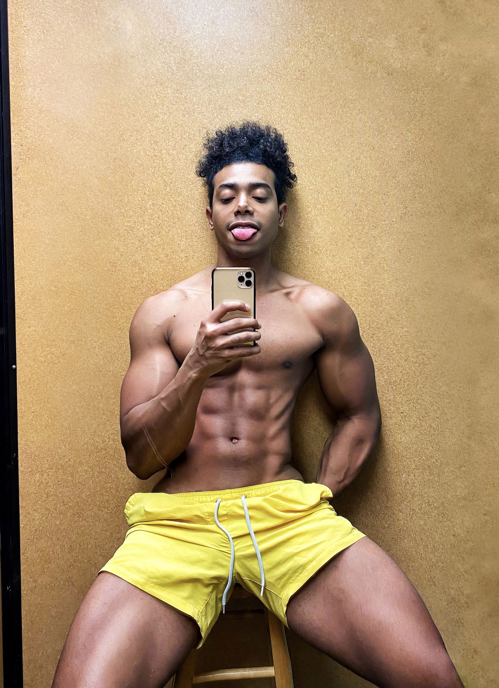 omar galvan's avatar