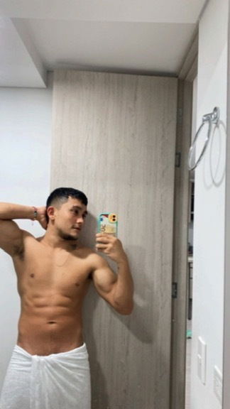 Andres Castro☘️🍂🍁🕶