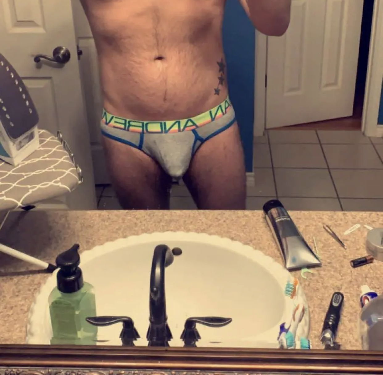 Justin Hughes🤠's avatar