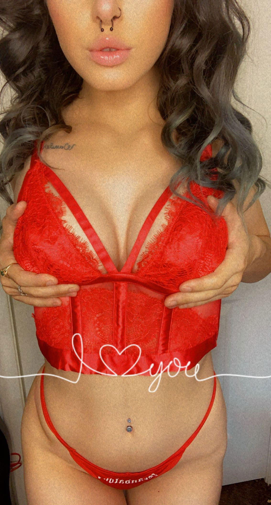 Lil slut's avatar